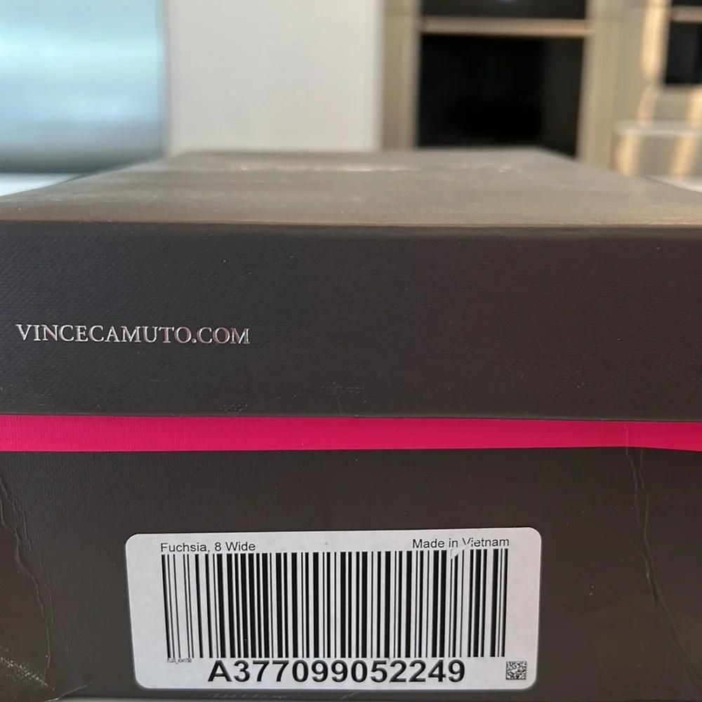 Vince Camuto Fuchsia Espadrille Sandals - Size 8W - Picture 8 of 8